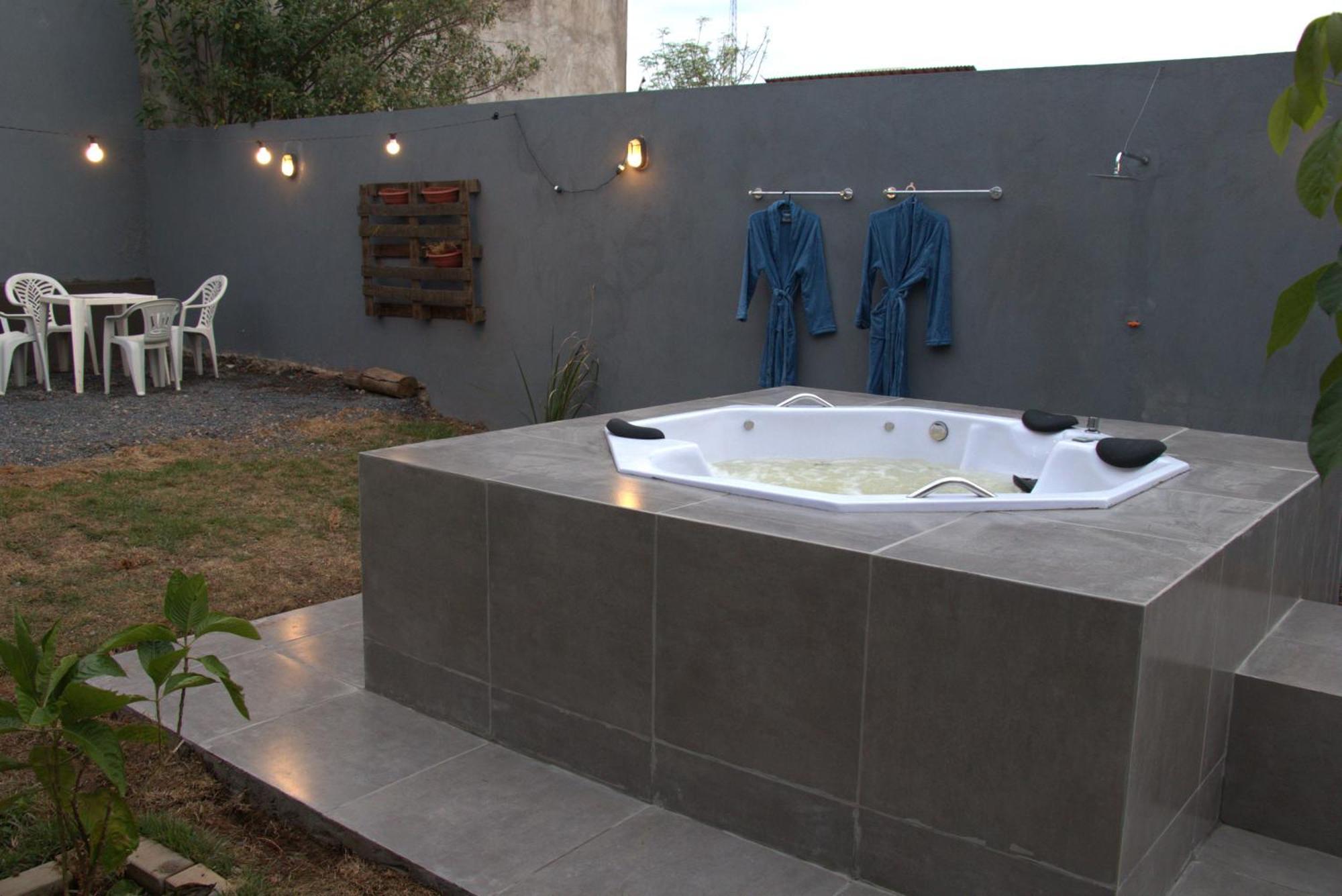 Casa Com Spa De Hidro Com Aquecedor A 700 Mts Do Centro Chapada dos Guimarães Eksteriør bilde