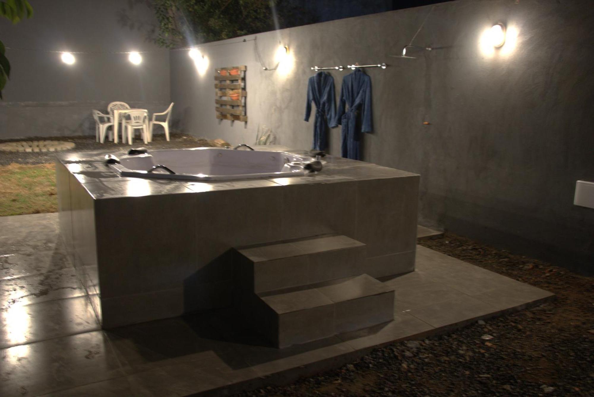 Casa Com Spa De Hidro Com Aquecedor A 700 Mts Do Centro Chapada dos Guimarães Eksteriør bilde